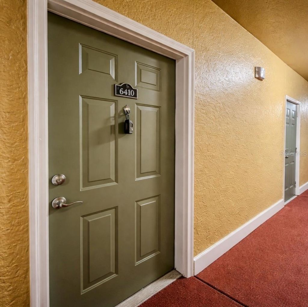 Photo of 4207 S Dale Mabry Highway #6410, Tampa, FL 33611 (MLS # O6396287)