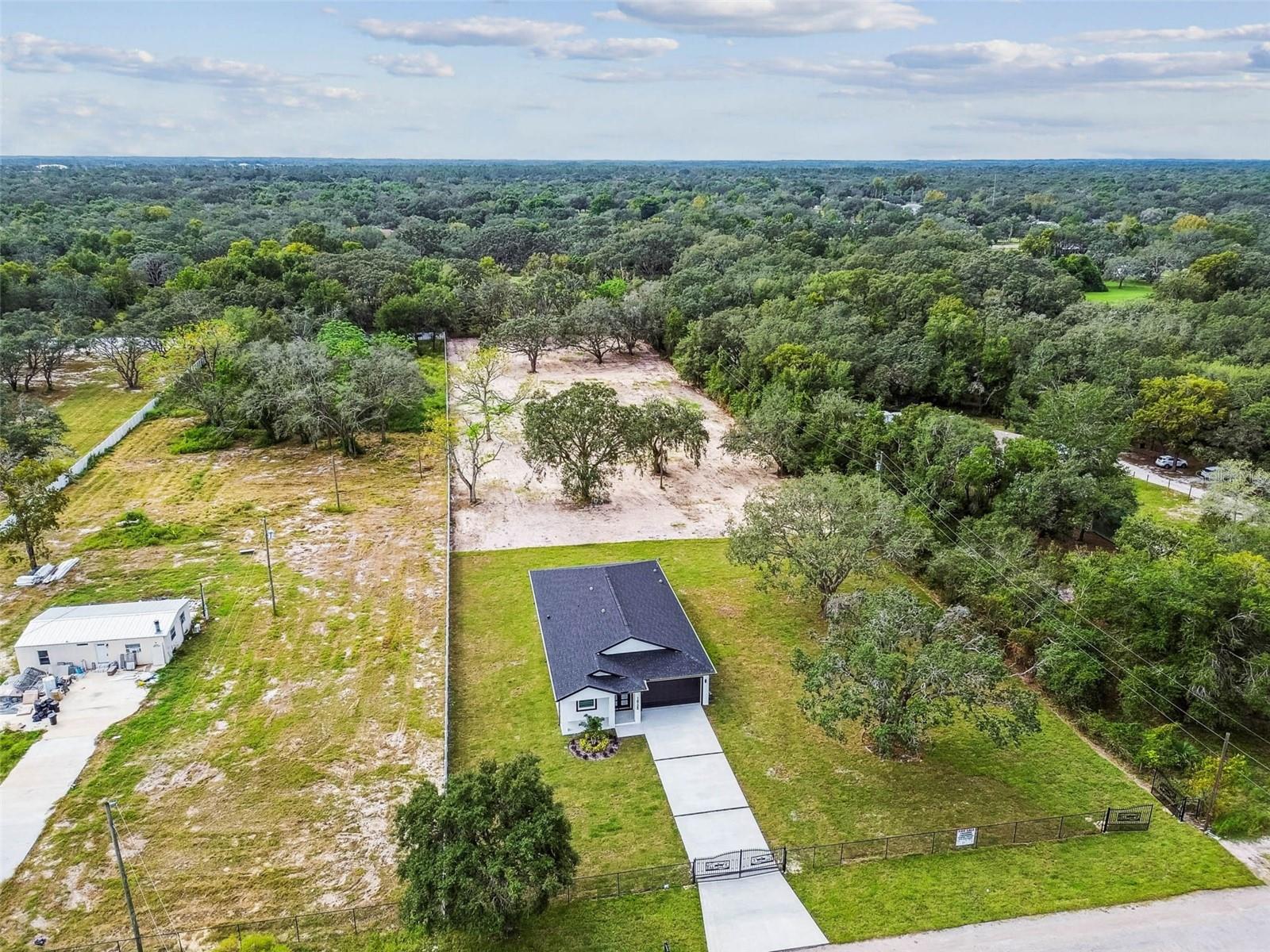 JEAN VAN FARMS - Residential