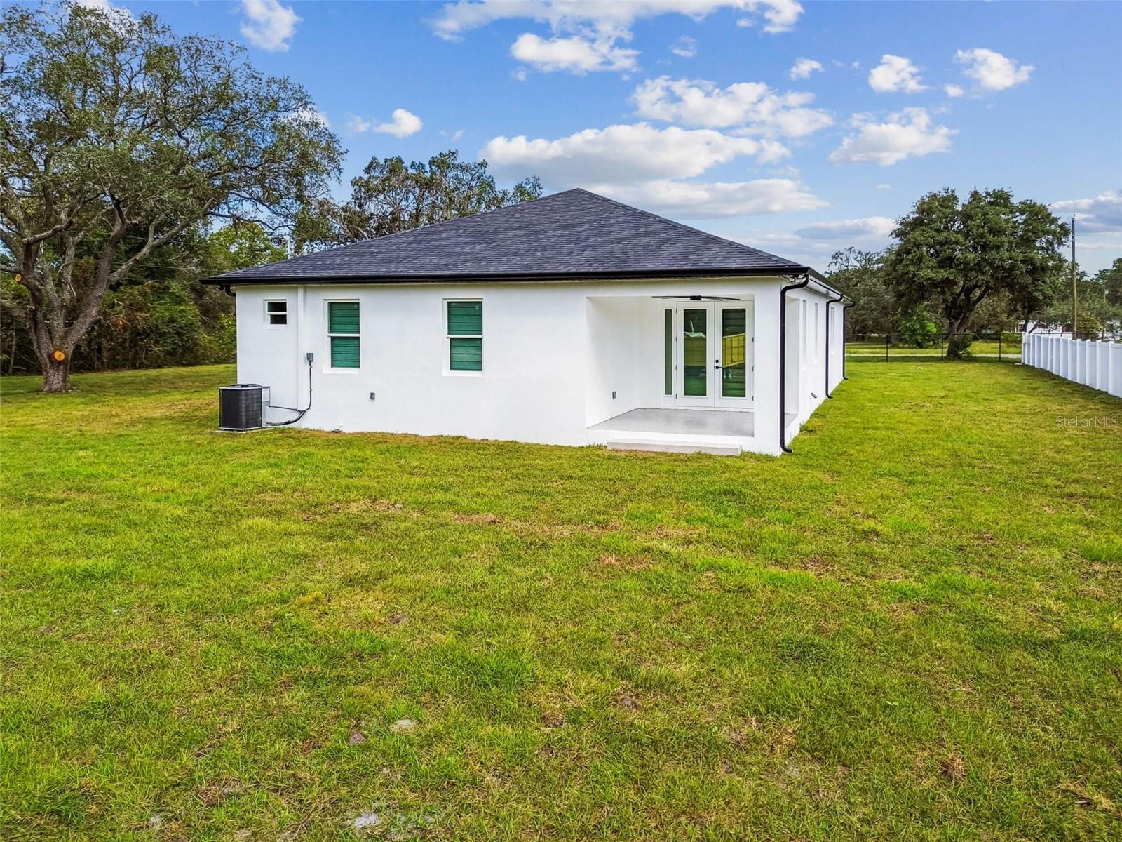 JEAN VAN FARMS - Residential