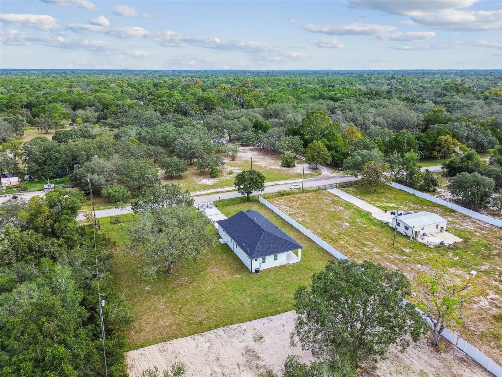 JEAN VAN FARMS - Residential