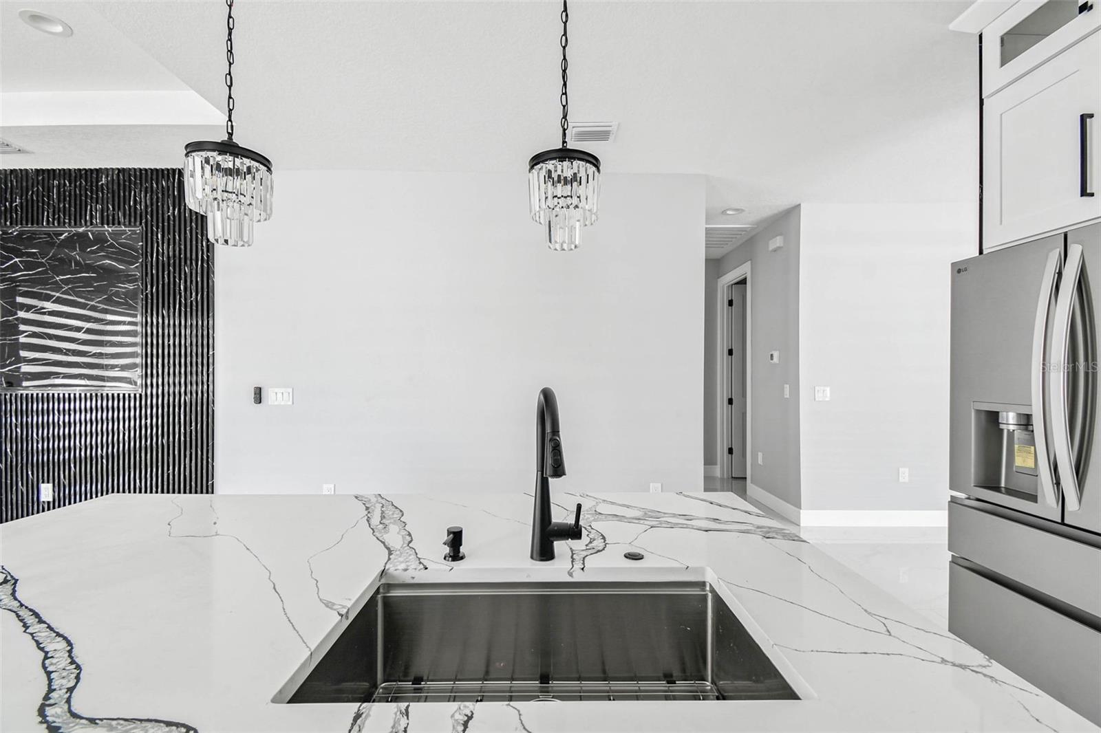 JEAN VAN FARMS - Residential
