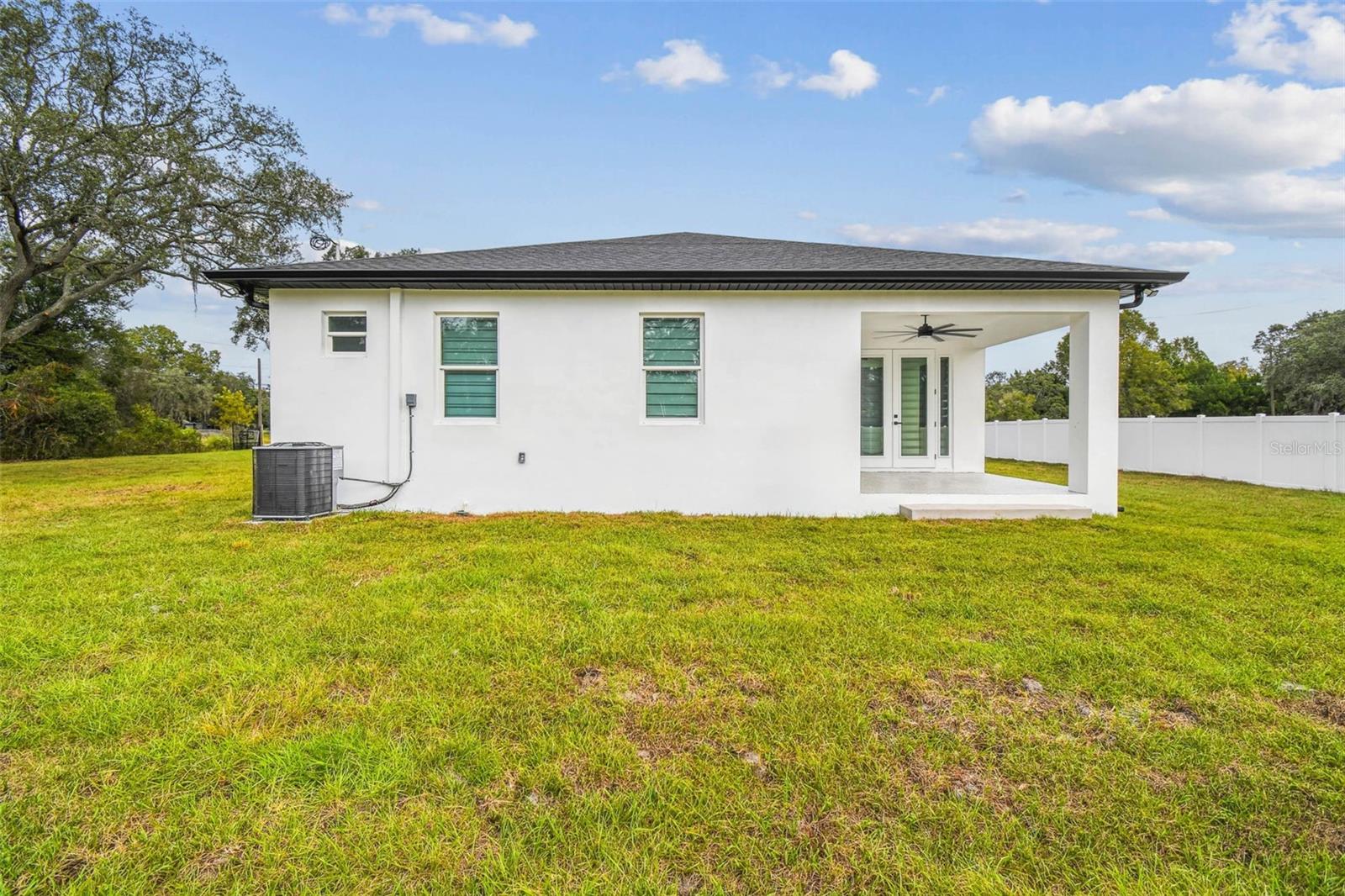 JEAN VAN FARMS - Residential