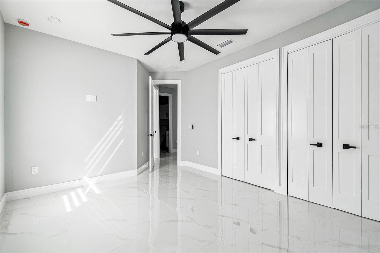 JEAN VAN FARMS - Residential