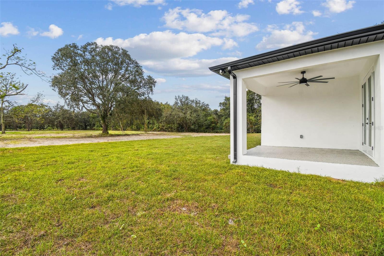 JEAN VAN FARMS - Residential