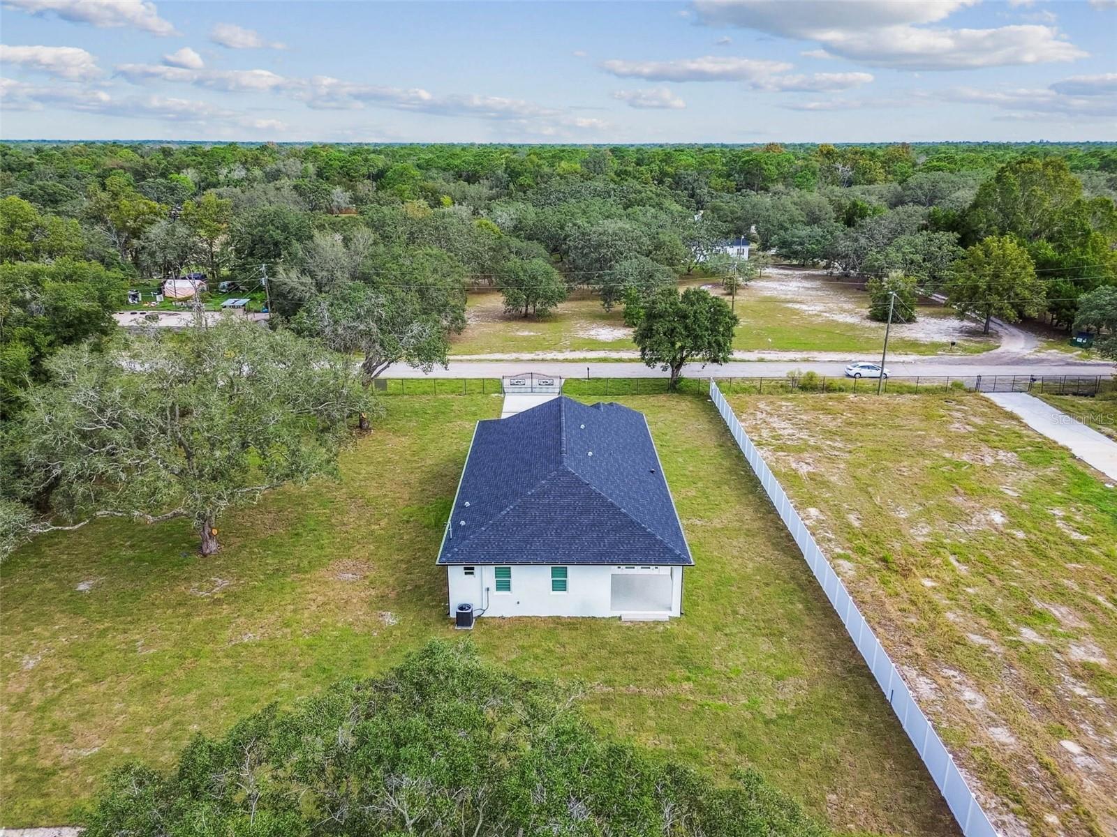 JEAN VAN FARMS - Residential