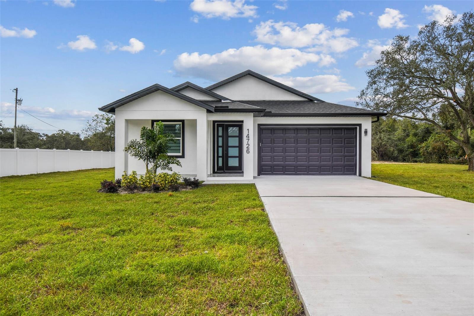 JEAN VAN FARMS - Residential