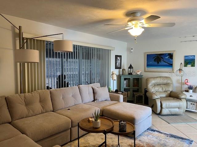 SUNLAND APTS - Residential