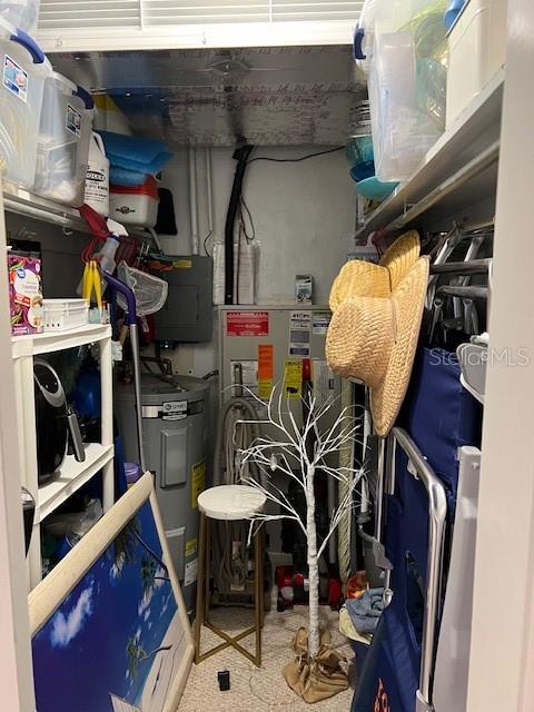 SUNLAND APTS - Residential