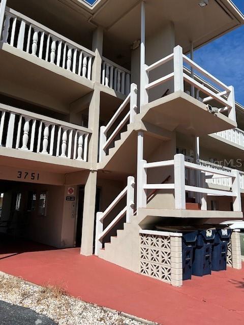 SUNLAND APTS - Residential