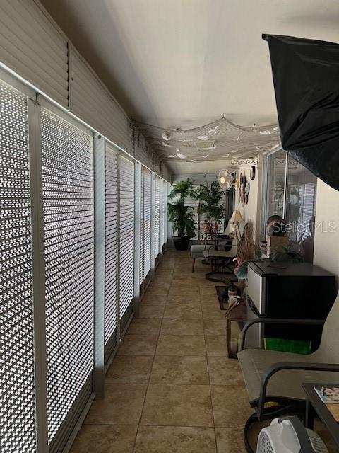 SUNLAND APTS - Residential