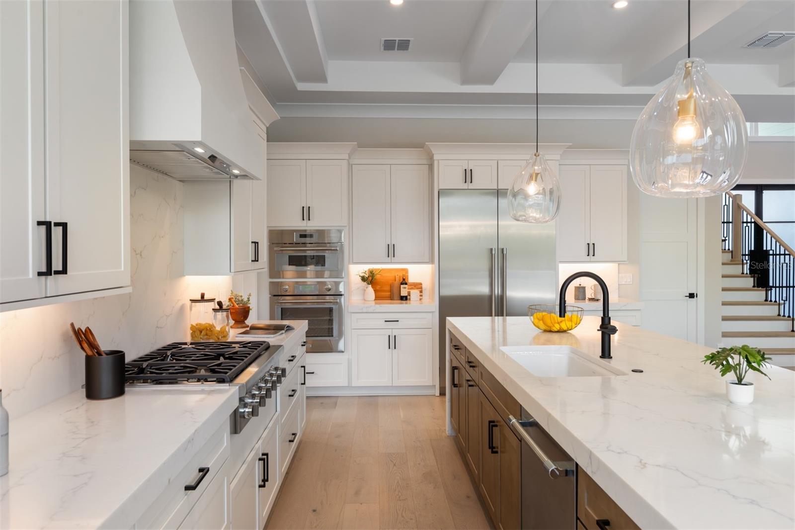 LAKE SHEEN SOUND - Residential