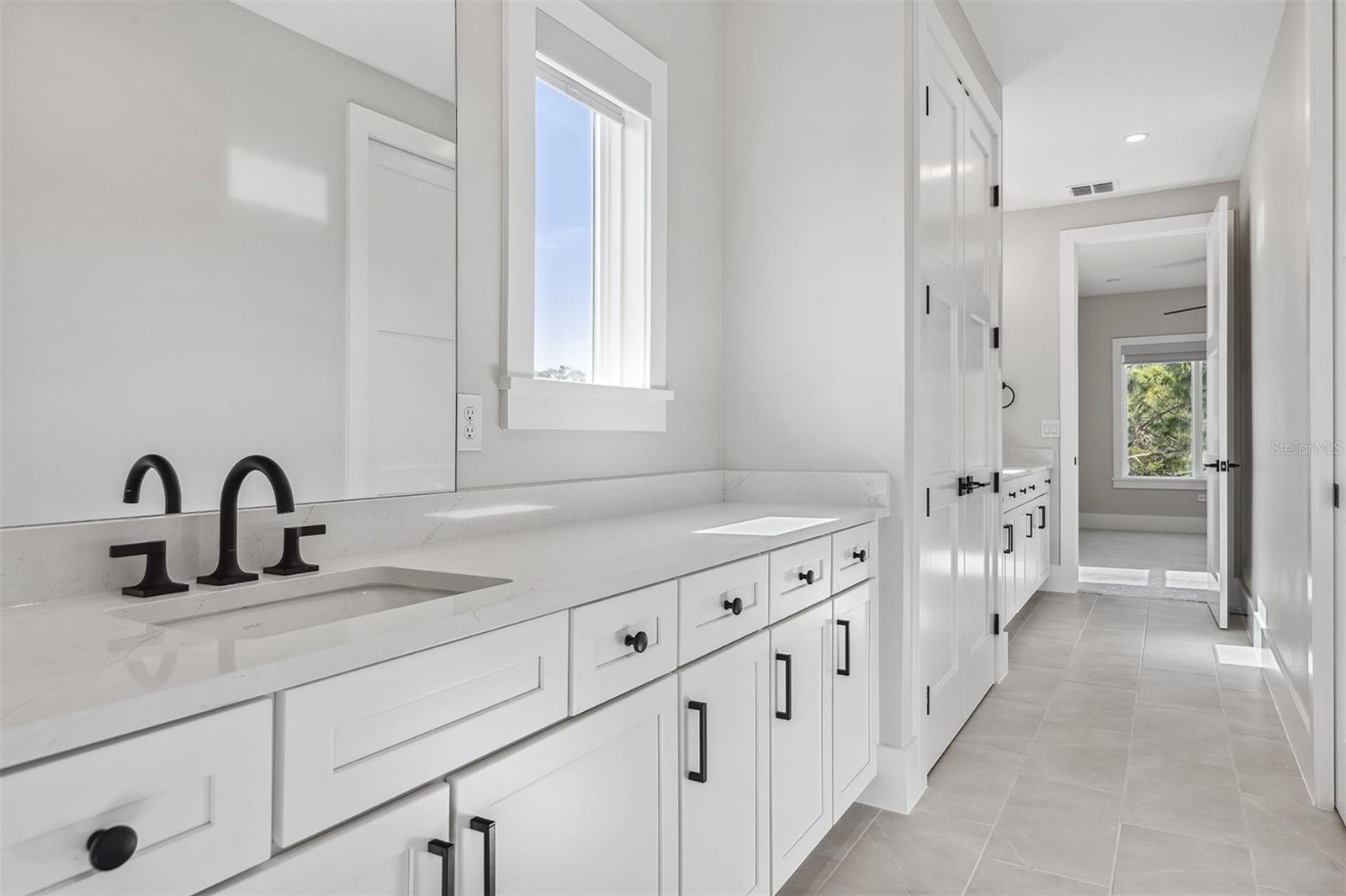 LAKE SHEEN SOUND - Residential