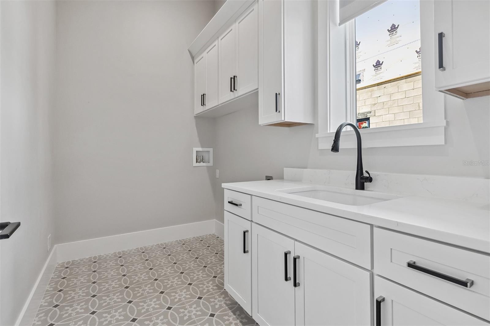 LAKE SHEEN SOUND - Residential