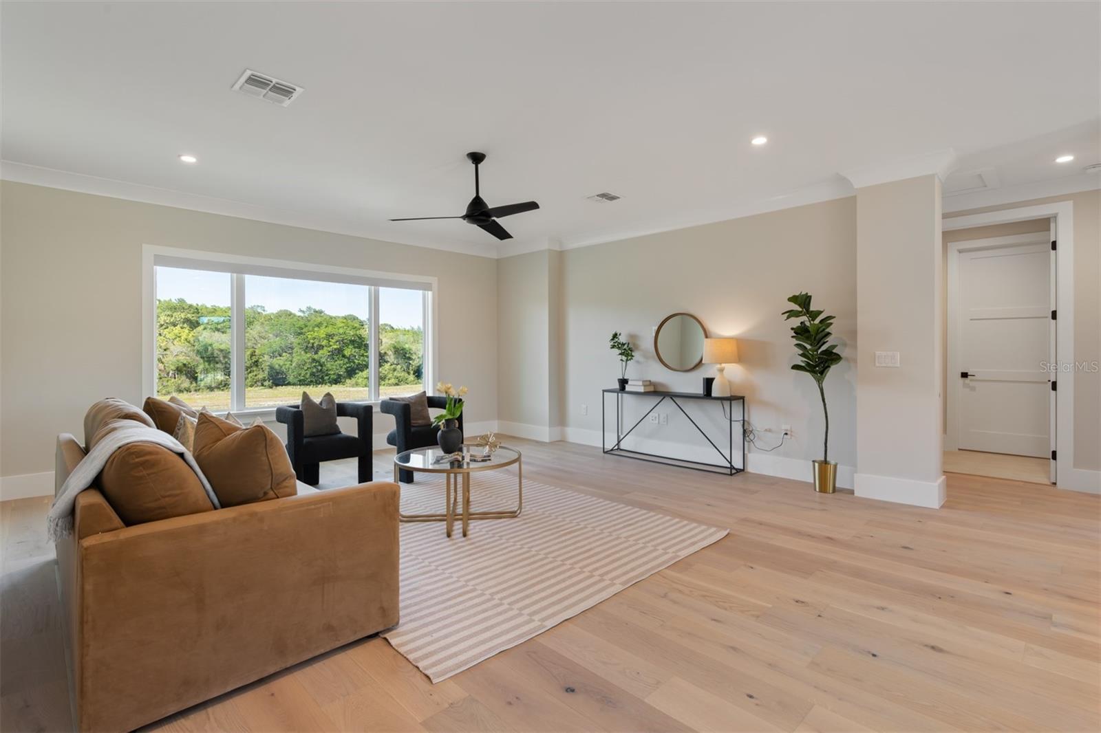 LAKE SHEEN SOUND - Residential