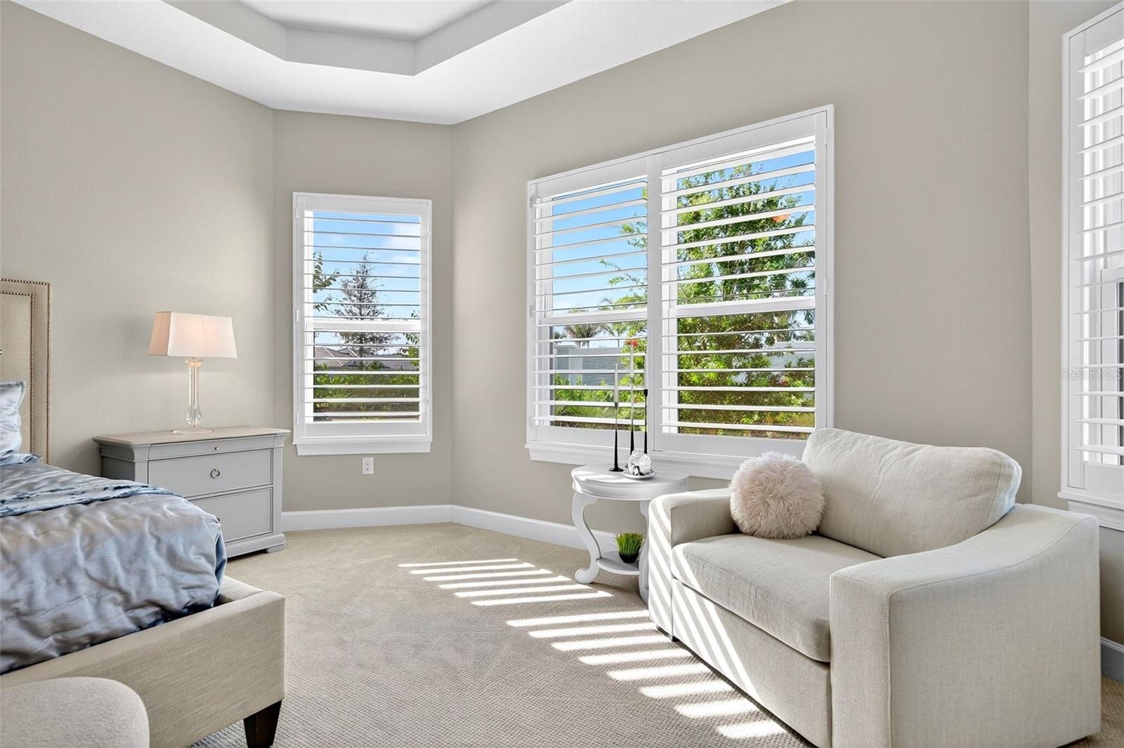 AZARIO ESPLANADE PH V - Residential