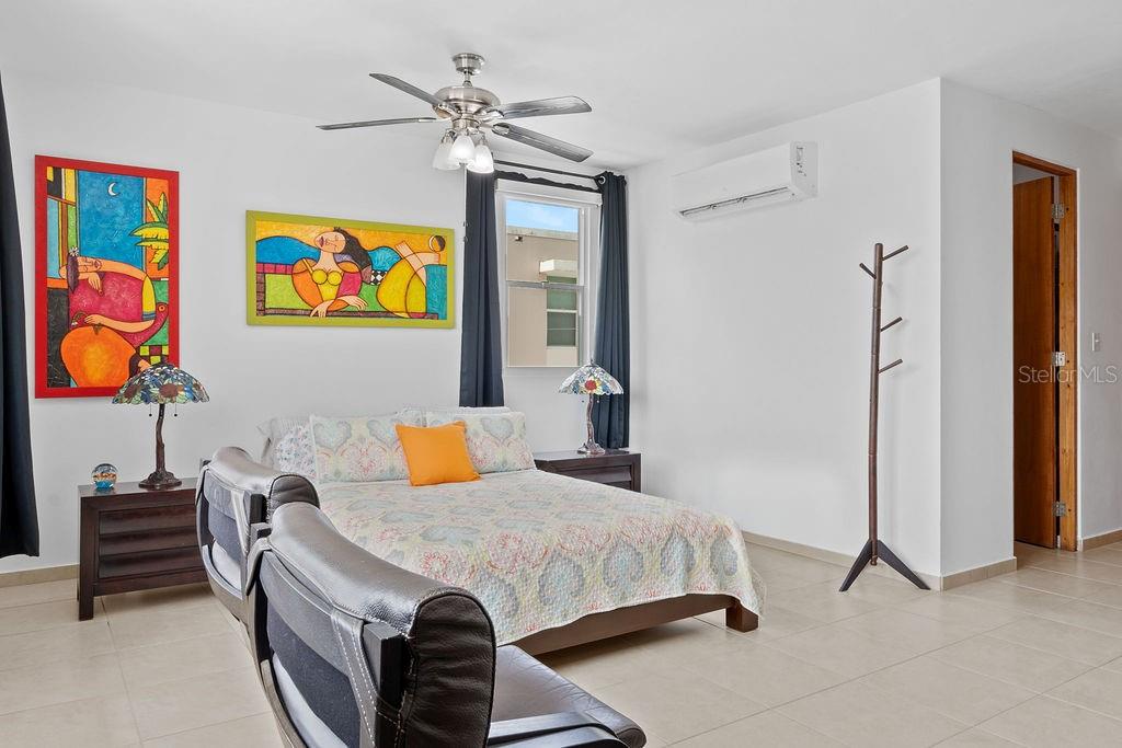 MIRABELLA VILLAGE & CLUB - Residential