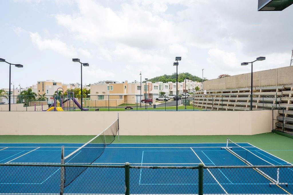 MIRABELLA VILLAGE & CLUB - Residential