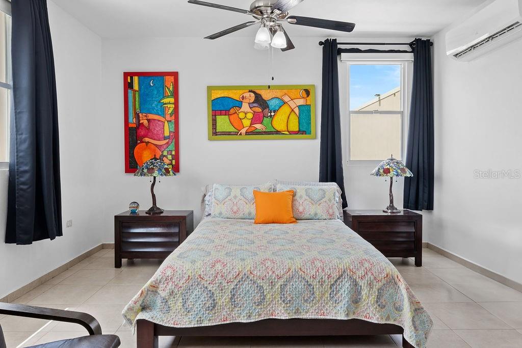MIRABELLA VILLAGE & CLUB - Residential