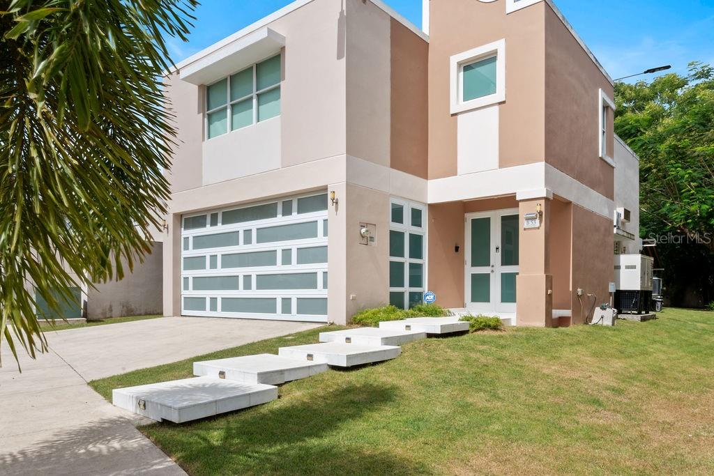 MIRABELLA VILLAGE & CLUB - Residential