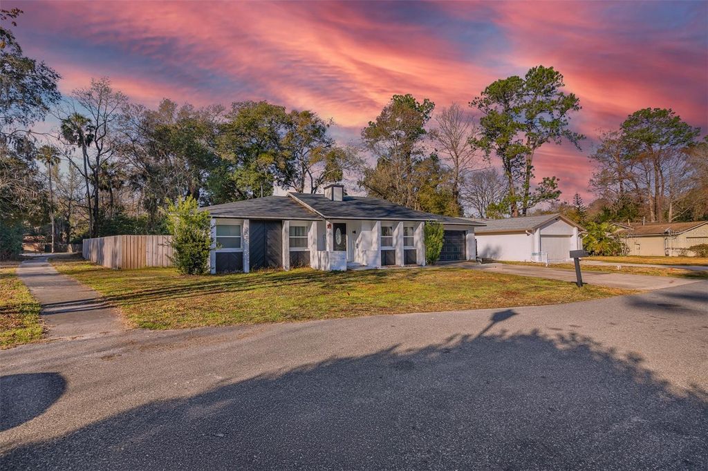 Photo of 872 Falkirk Drive, Winter Springs, FL 32708 (MLS # O6383538)