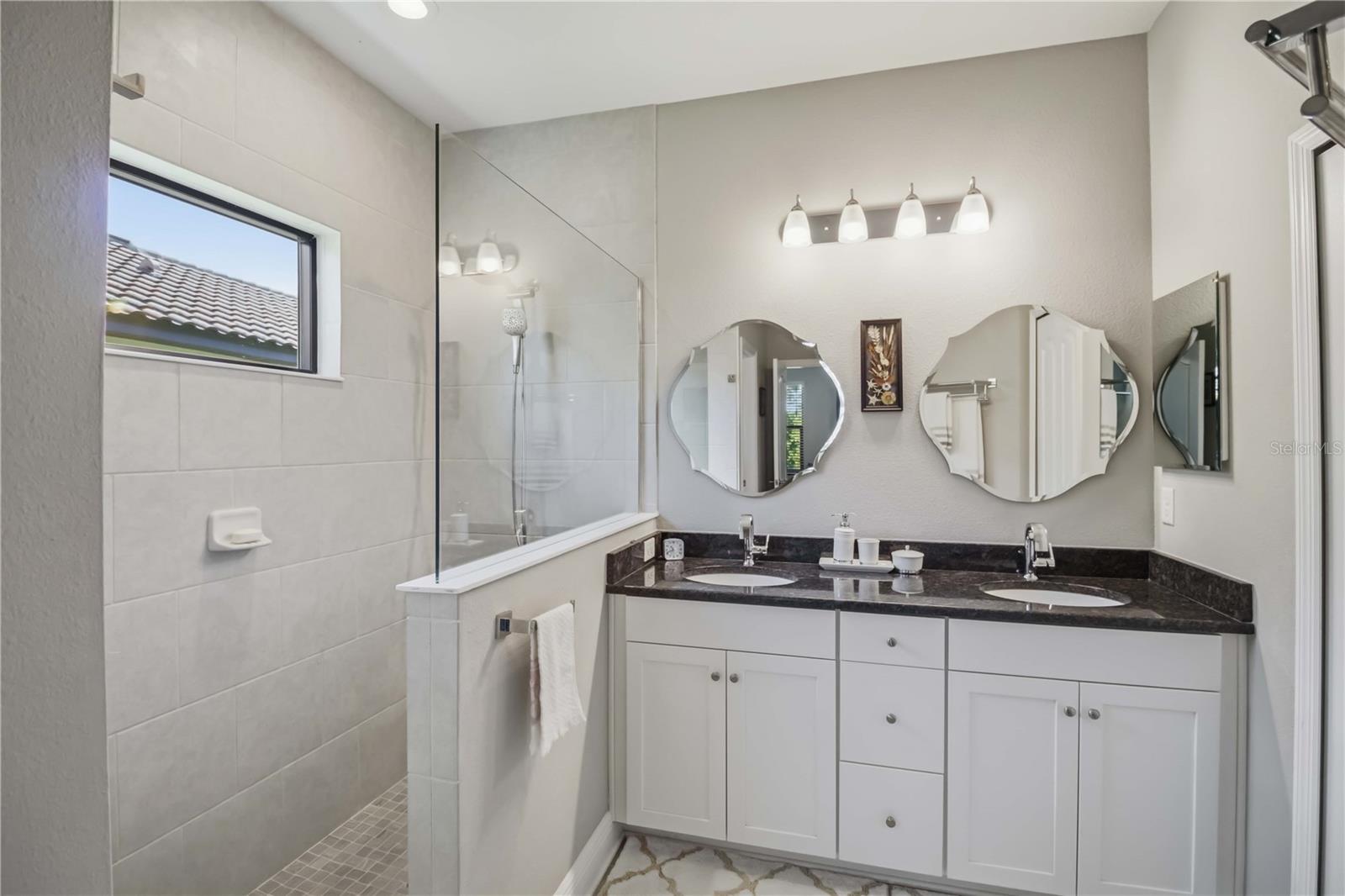 VICENZA PH 1 - Residential