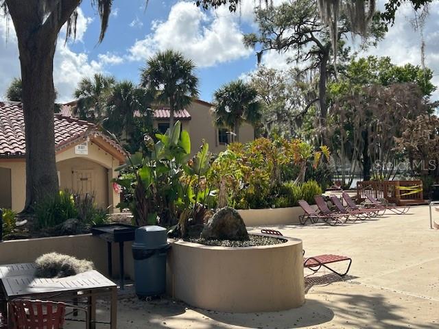 LAKE PINELOCH VILLAGE CONDO 05 - Residential