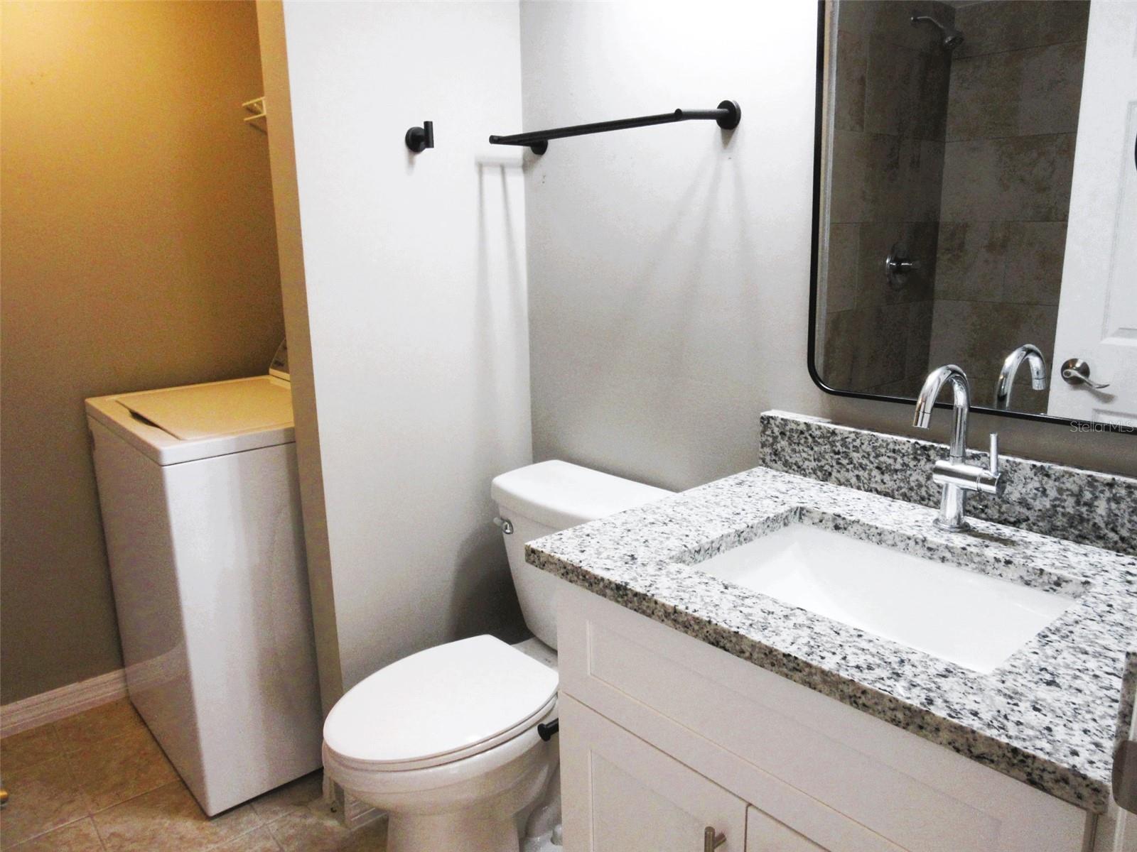 NEWPORT GLEN CONDO PH 01 - Residential