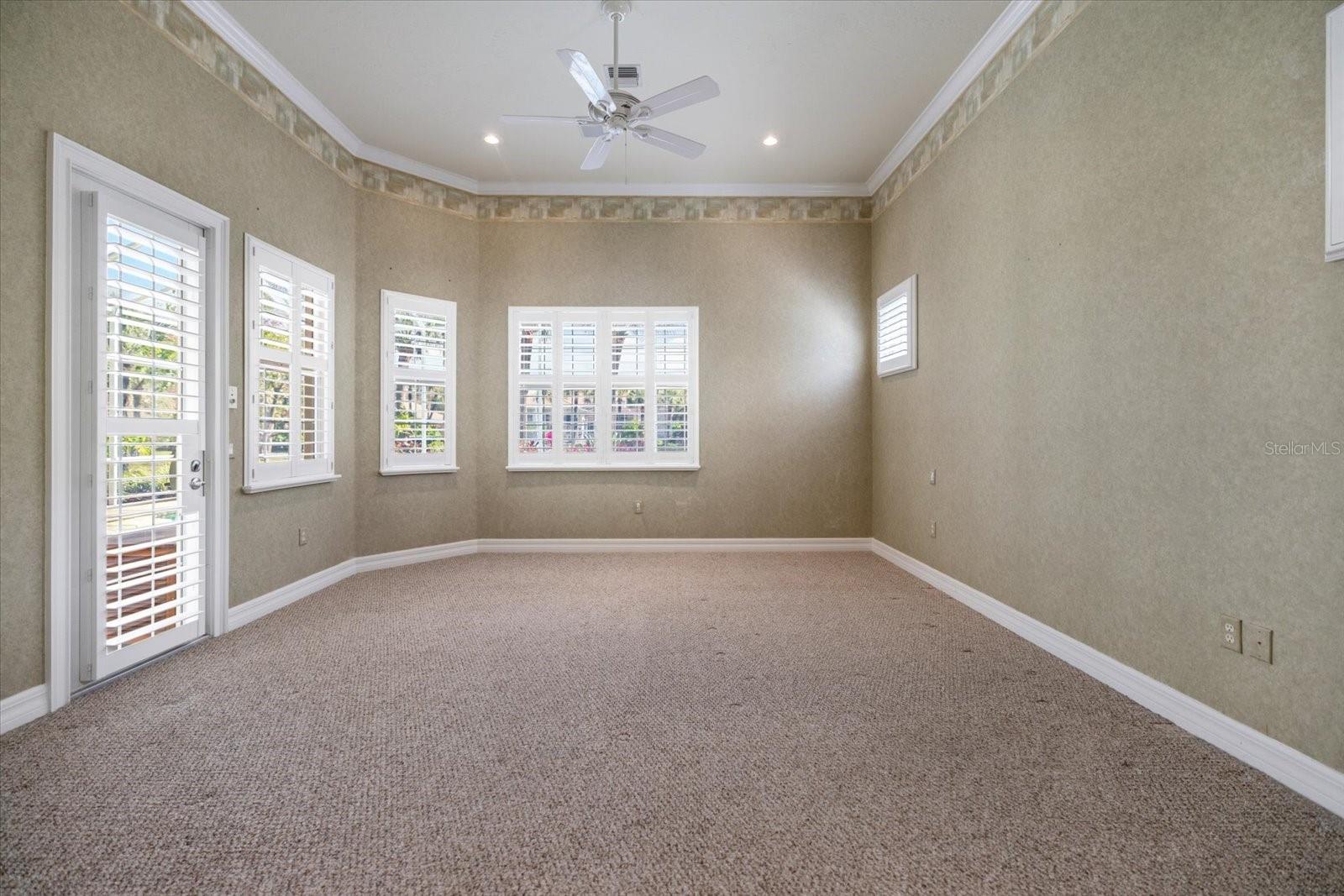 ENGLEWOOD GOLF COURSE - Residential