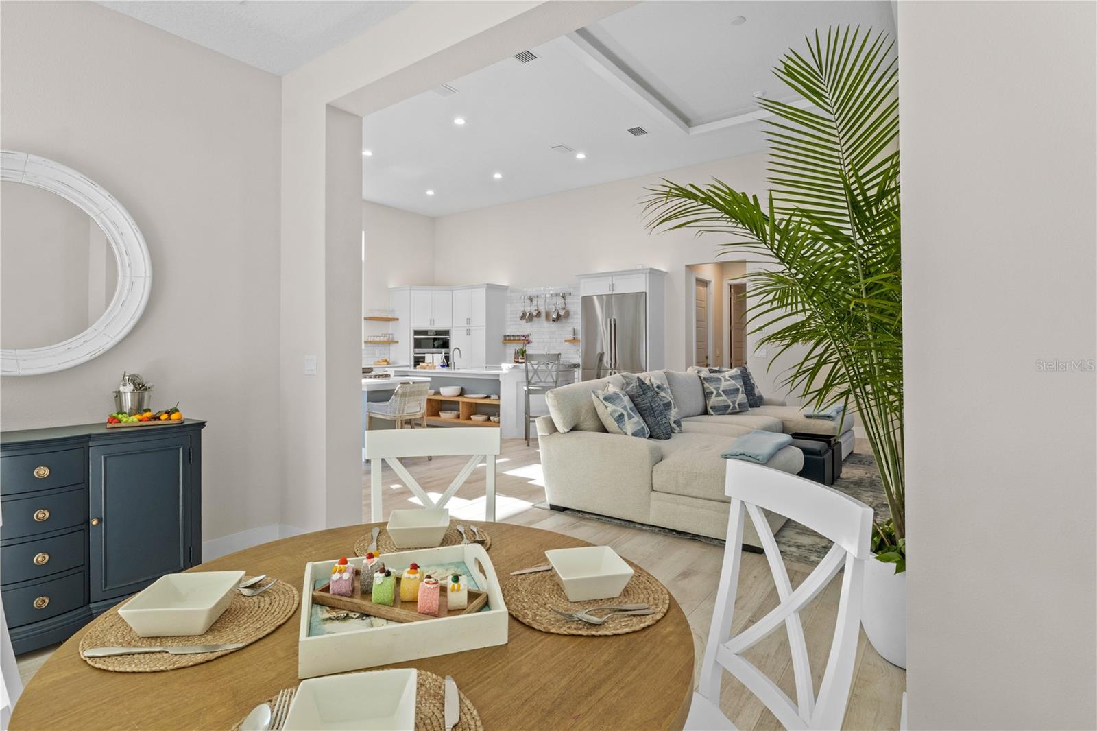 AQUA LAGOON - Residential