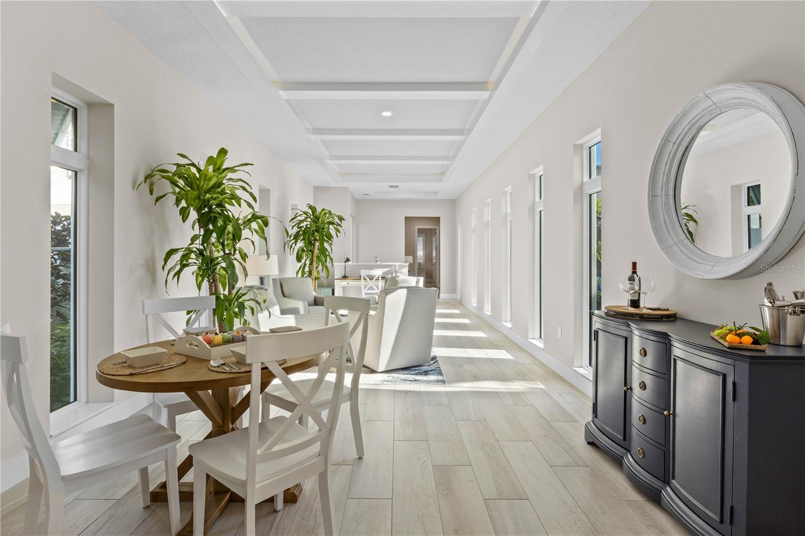 AQUA LAGOON - Residential