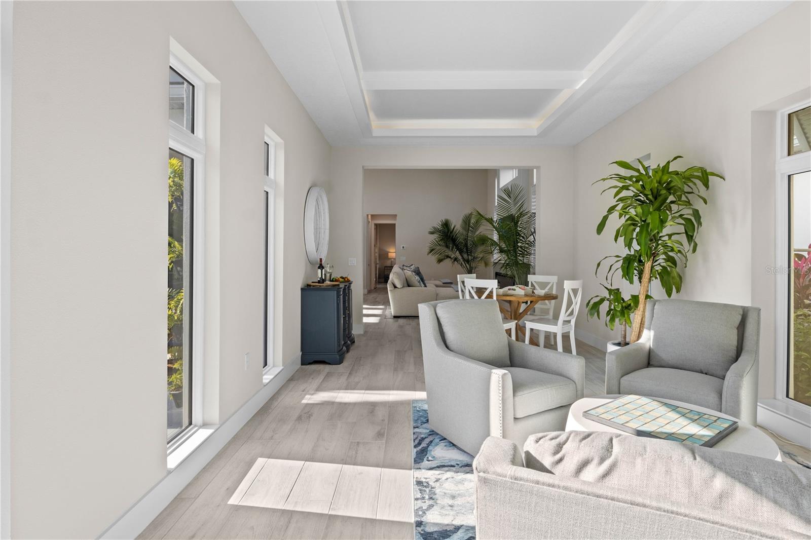 AQUA LAGOON - Residential