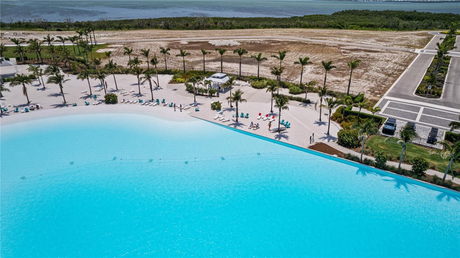 AQUA LAGOON - Residential