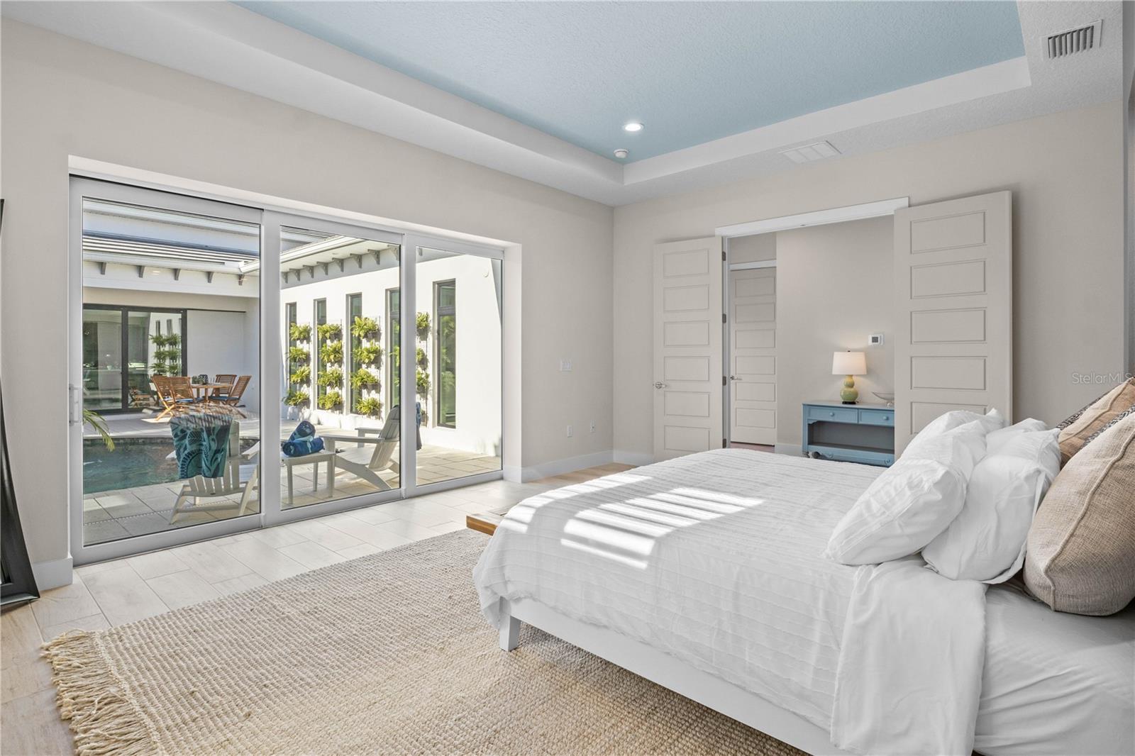 AQUA LAGOON - Residential