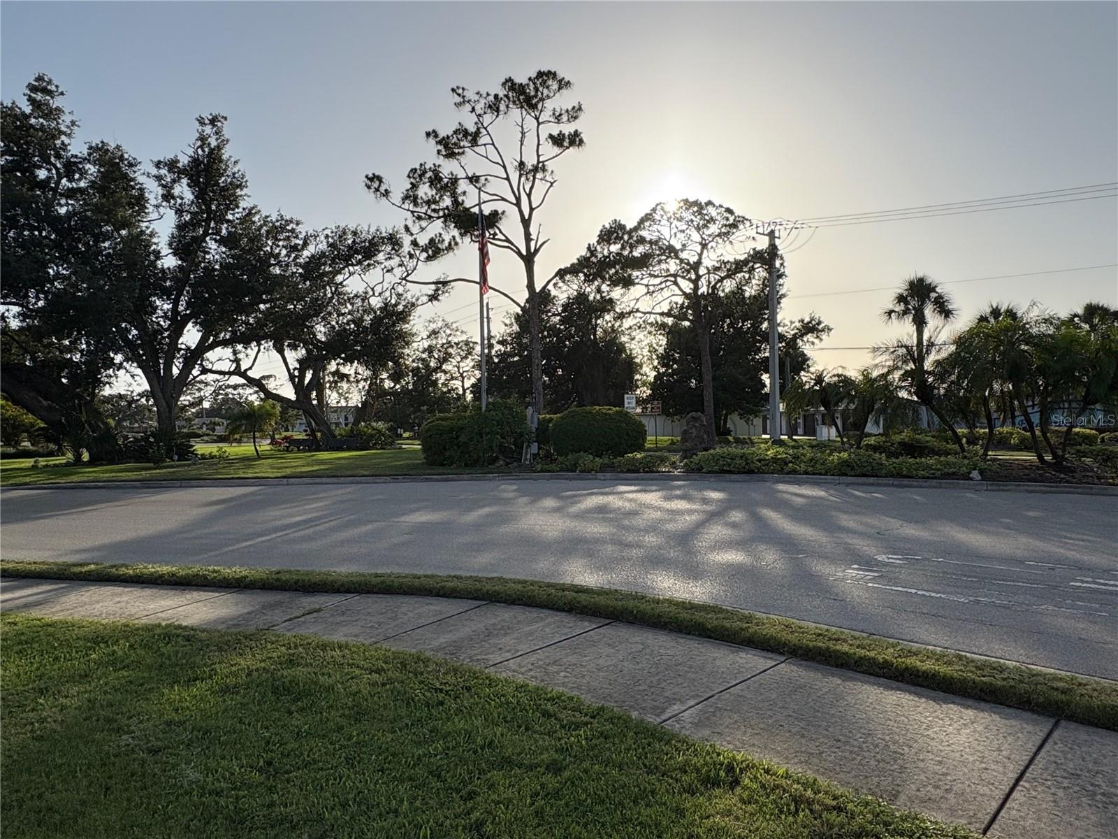 387 EDEN DR DRIVE