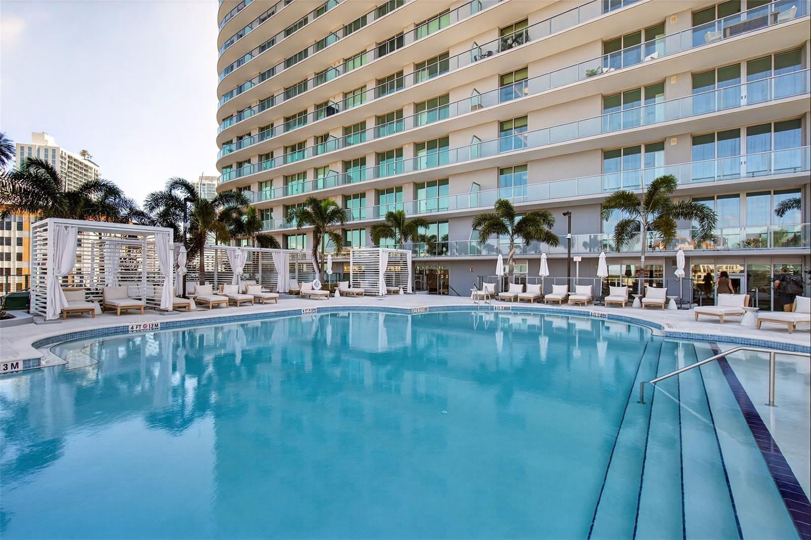 400 CENTRAL - Residential