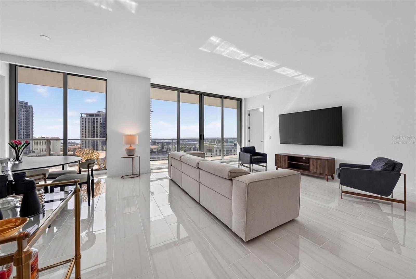 400 CENTRAL AVENUE 1405