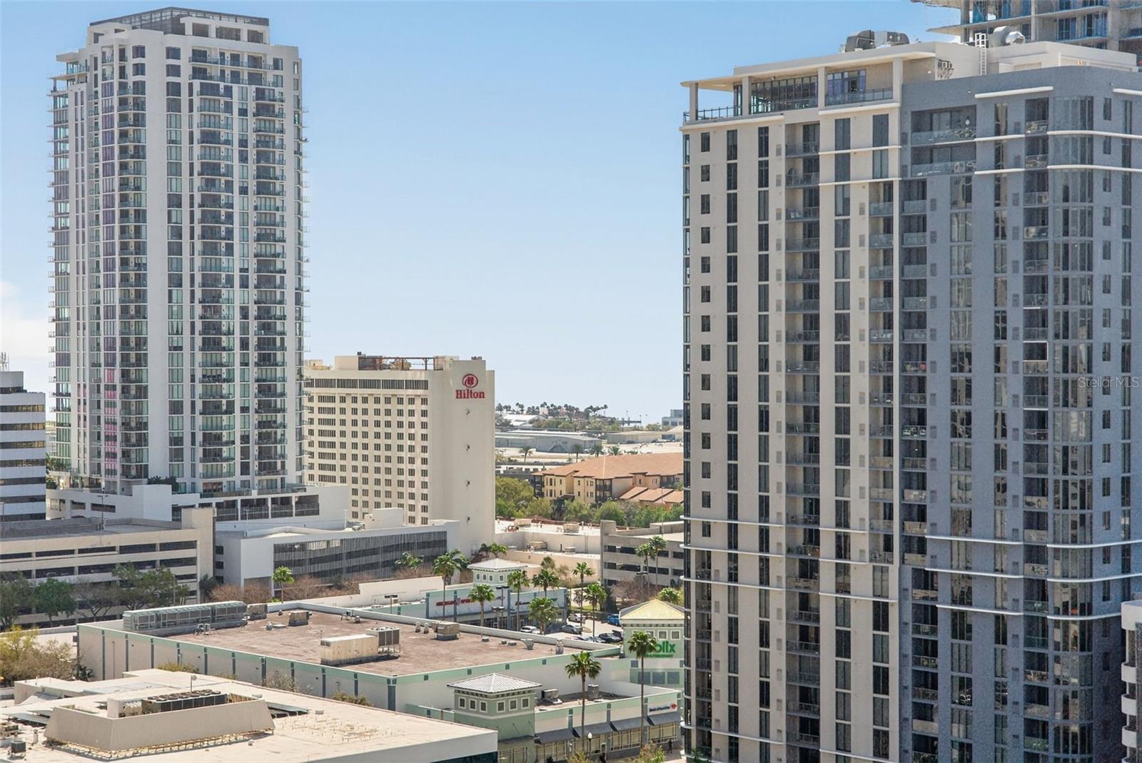 400 CENTRAL - Residential