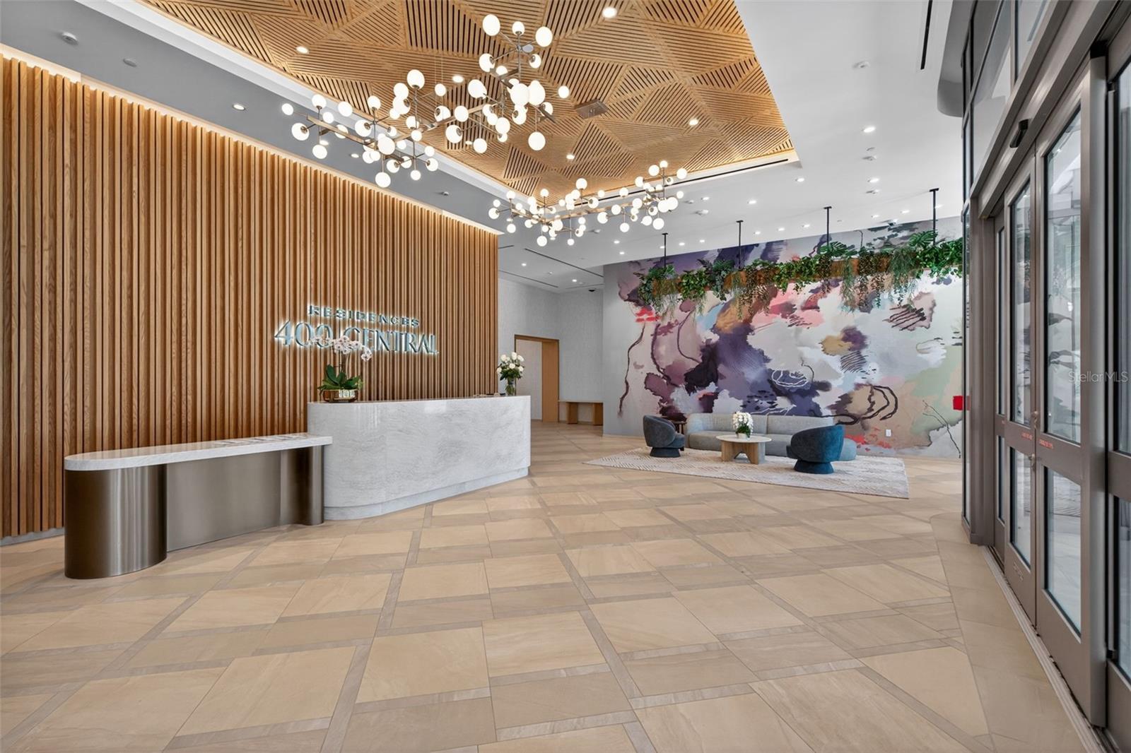 400 CENTRAL - Residential