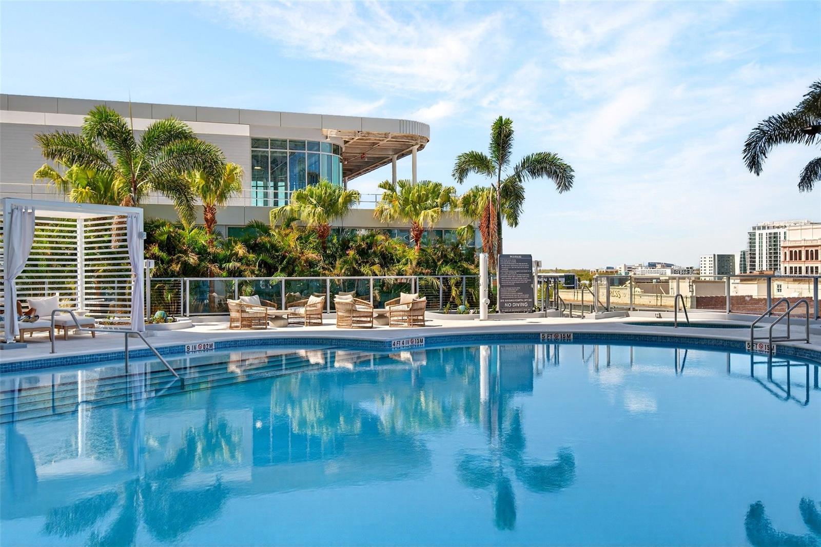 400 CENTRAL - Residential