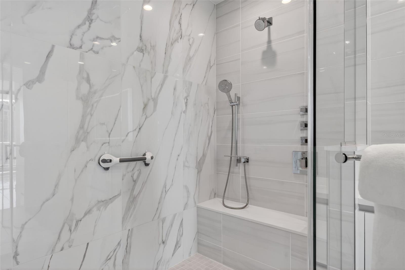 400 CENTRAL - Residential