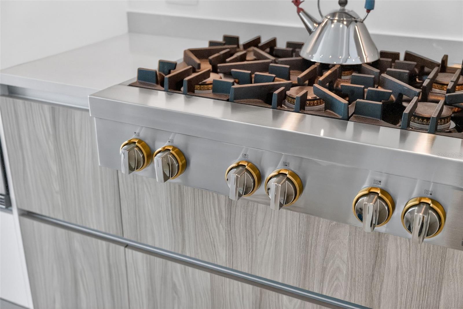 400 CENTRAL - Residential