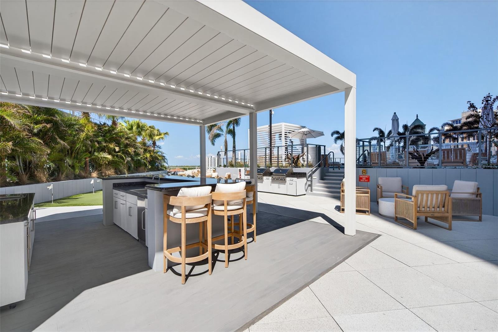 400 CENTRAL - Residential