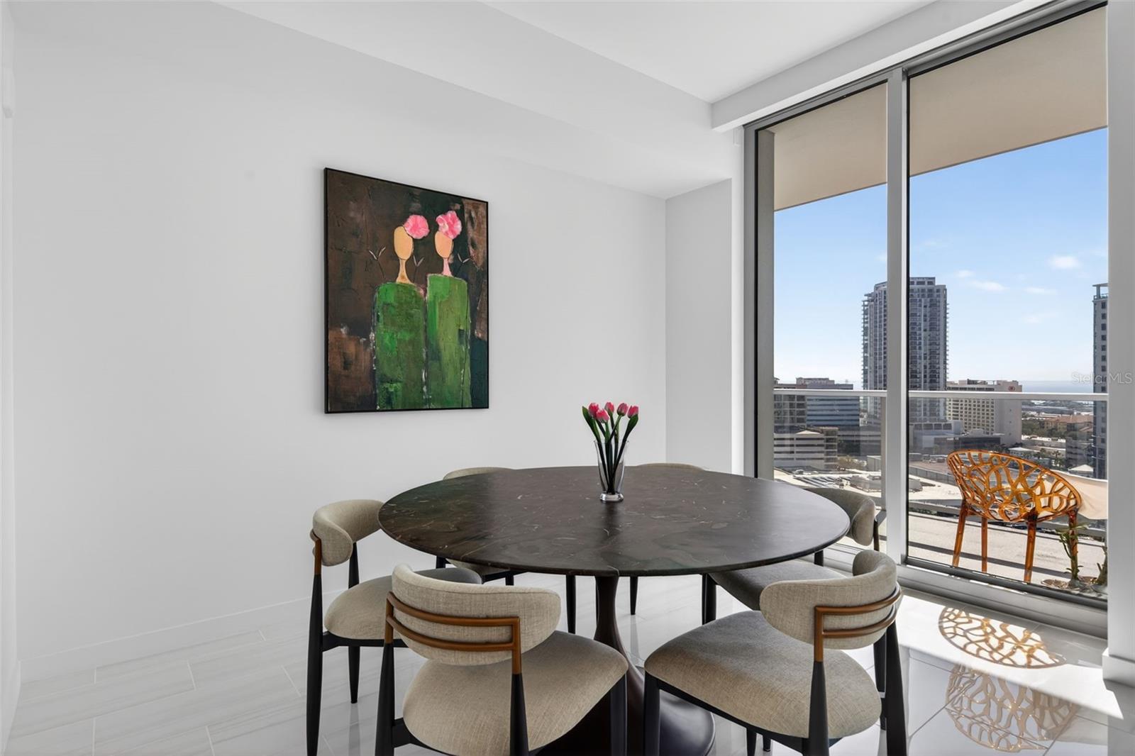 400 CENTRAL - Residential