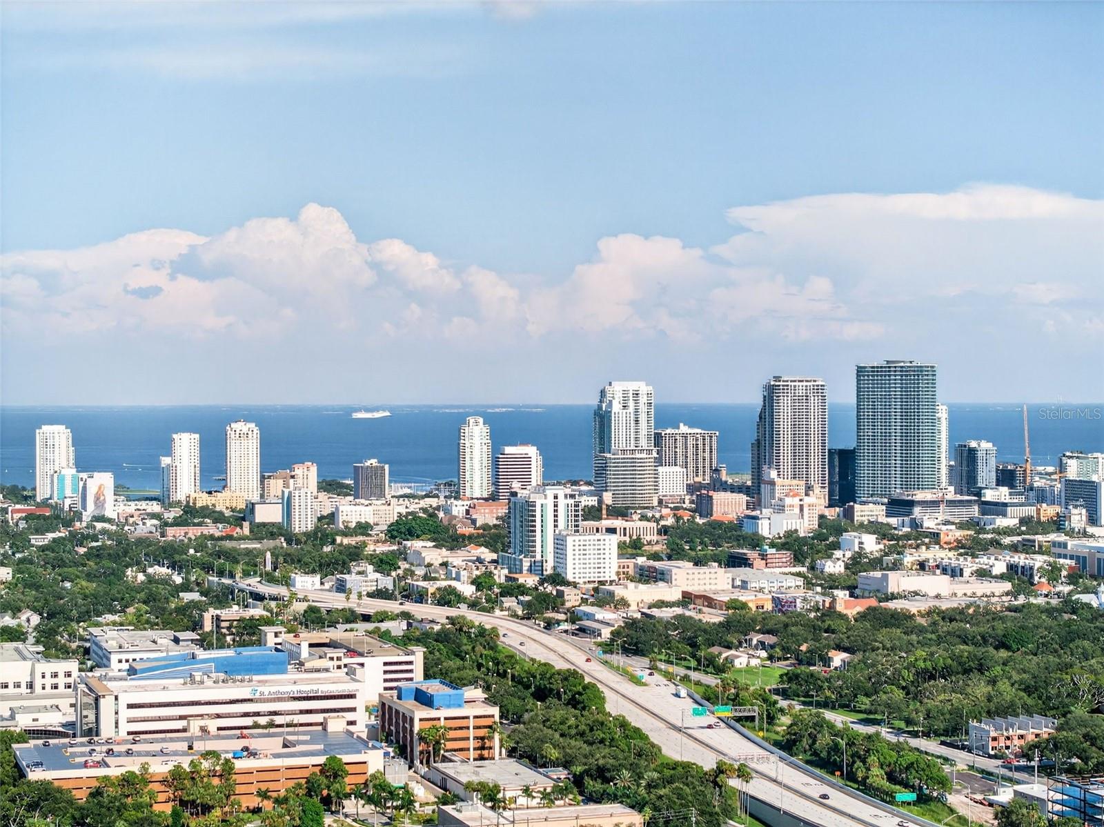 400 CENTRAL - Residential