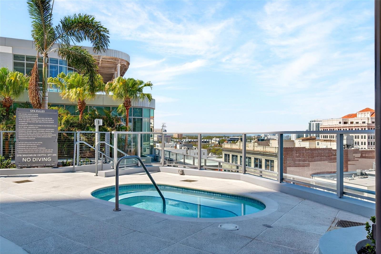 400 CENTRAL - Residential