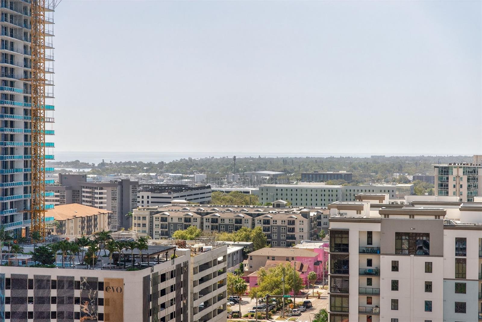 400 CENTRAL - Residential