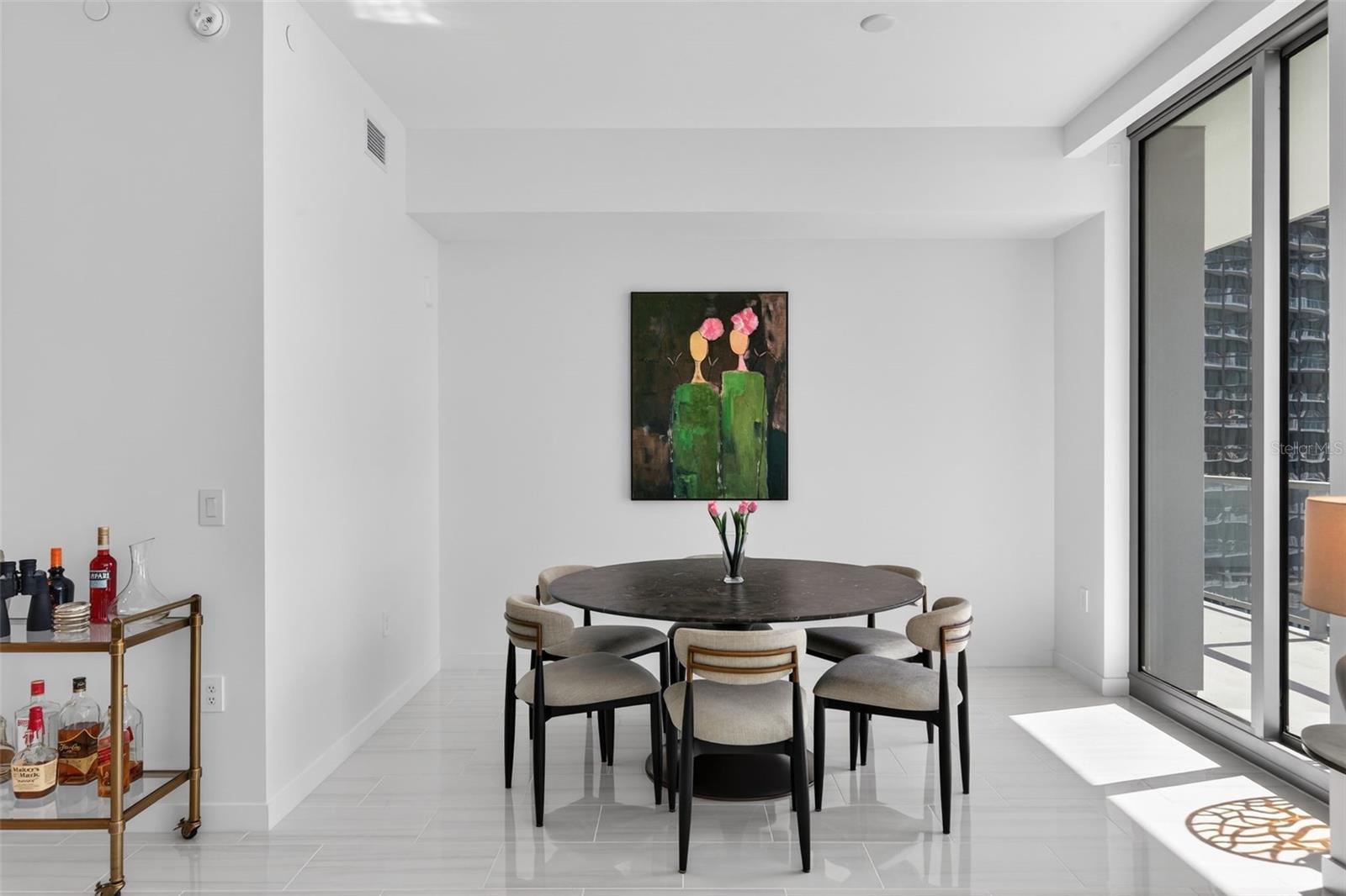 400 CENTRAL - Residential