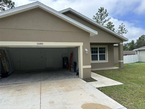 A home in CITRUS SPRINGS