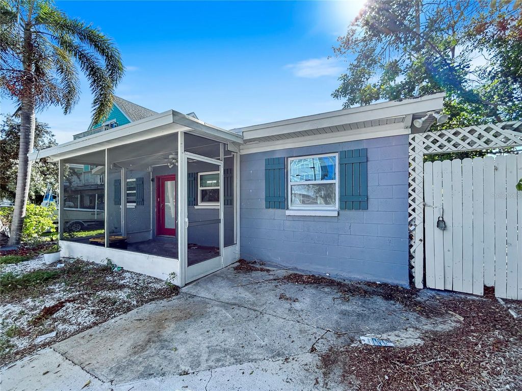 Photo of 1214 Bay Shore Boulevard, Indian Rocks Beach, FL 33785 (MLS # TB8376119)