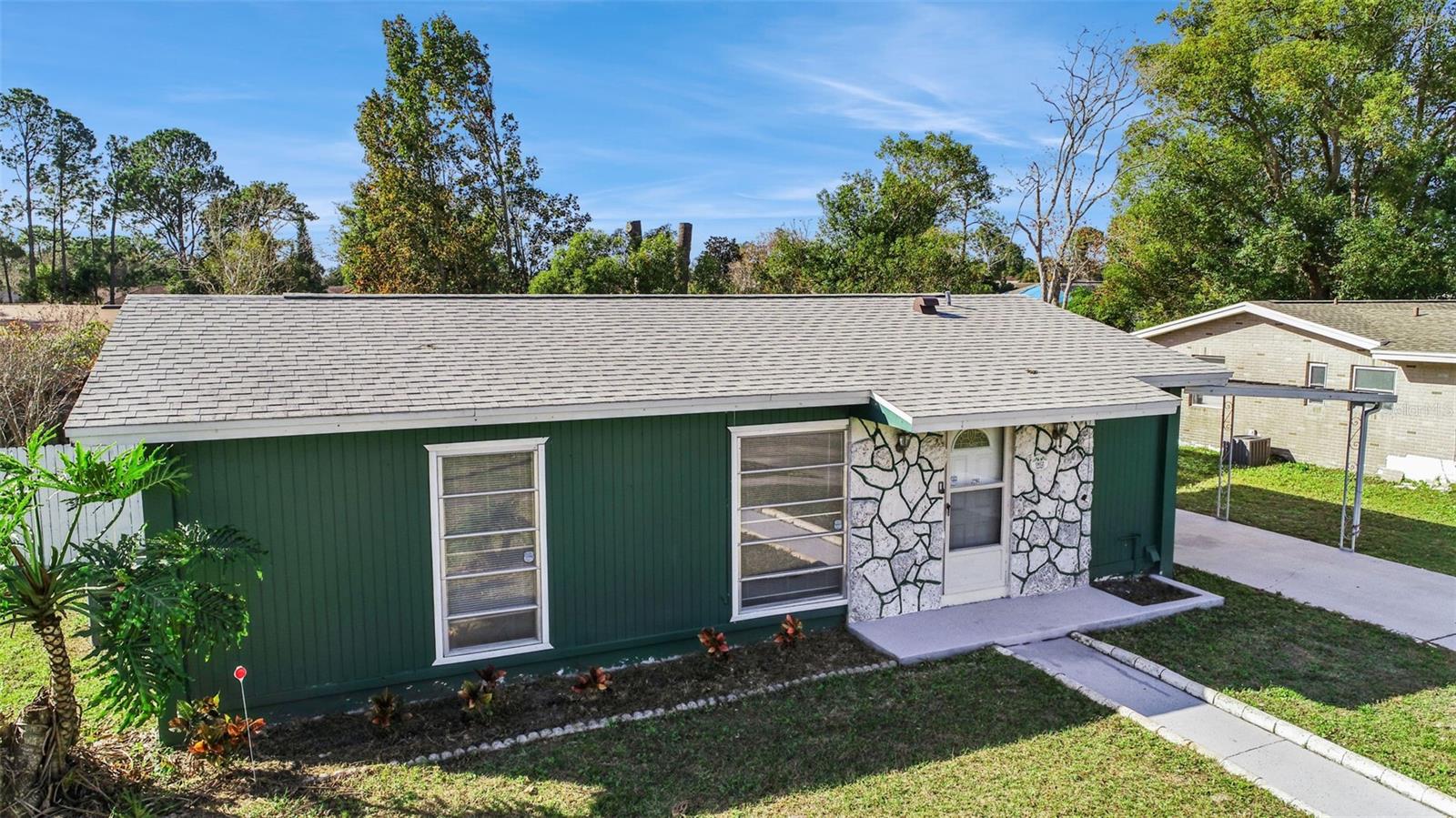 DELTONA LAKES UNIT 11 - Residential